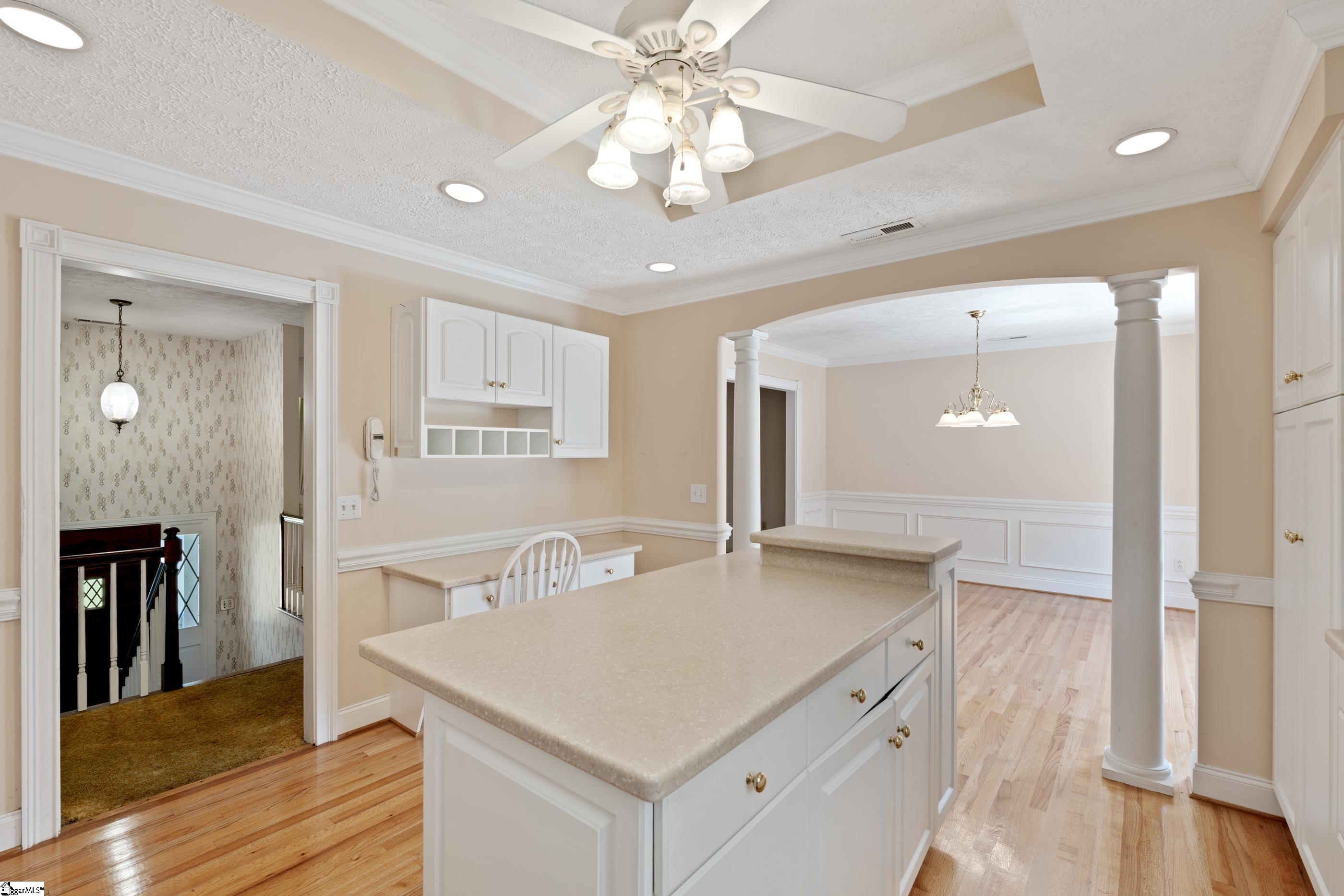 725 Parkins Mill Road Greenville, SC 29607 - Photo 12 of 50