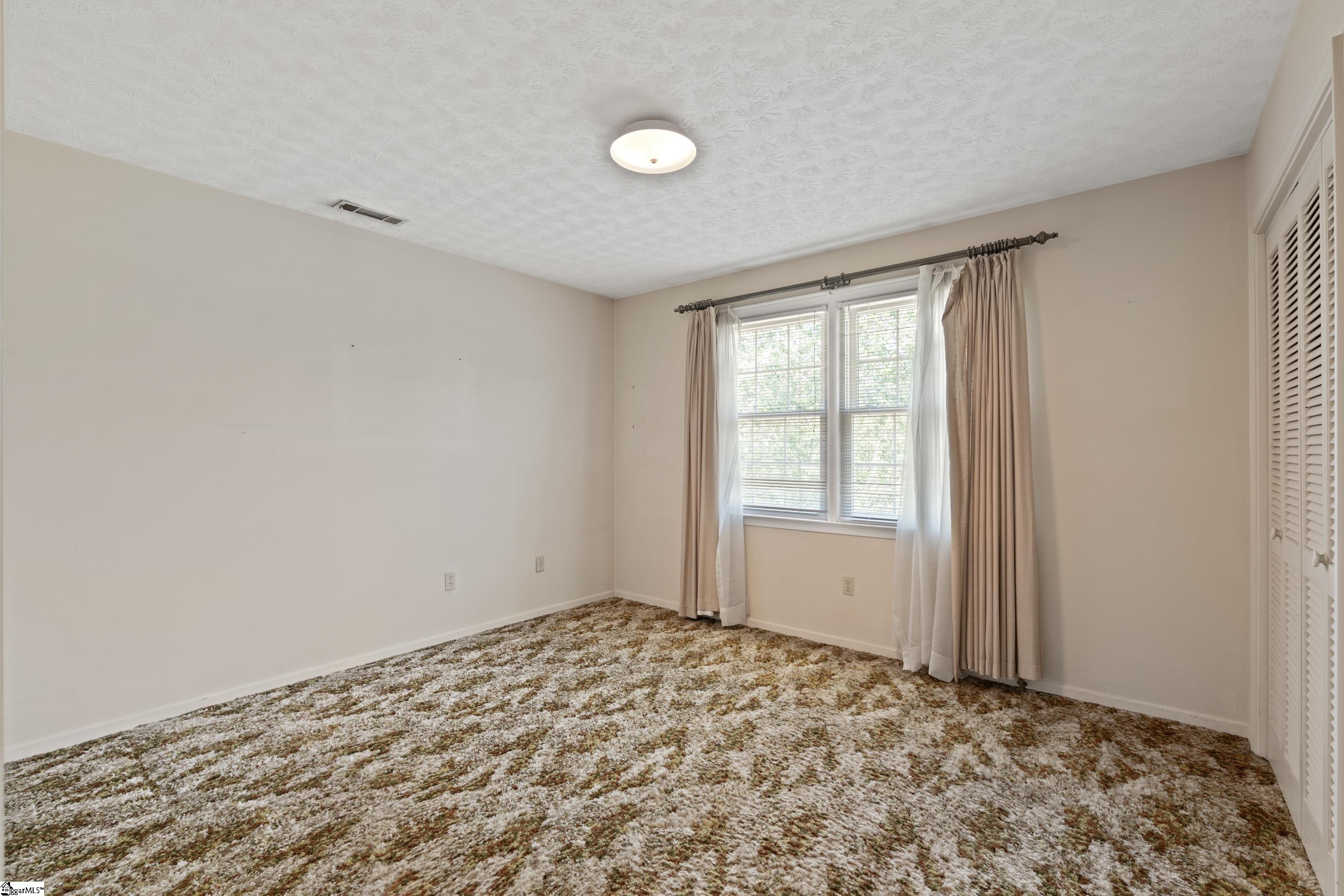 725 Parkins Mill Road Greenville, SC 29607 - Photo 17 of 50
