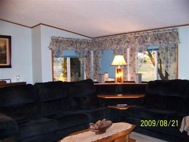 1011 West Paradise Road Spokane, WA 99224 - Photo 3 of 9