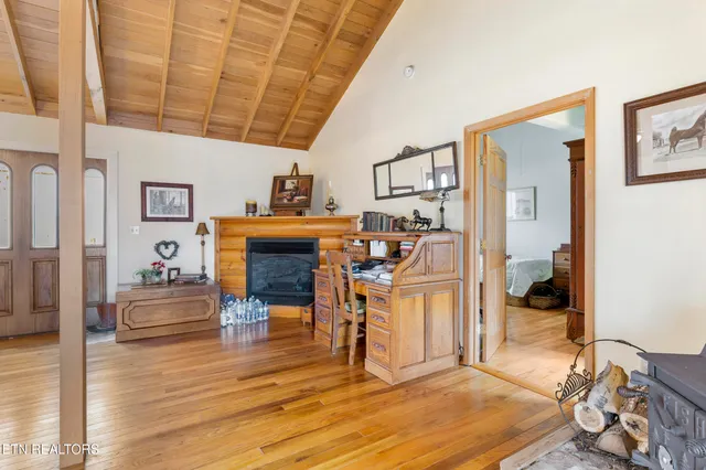 $500,000 | 258 Charlie Newberry Road, Lancing, TN 37770