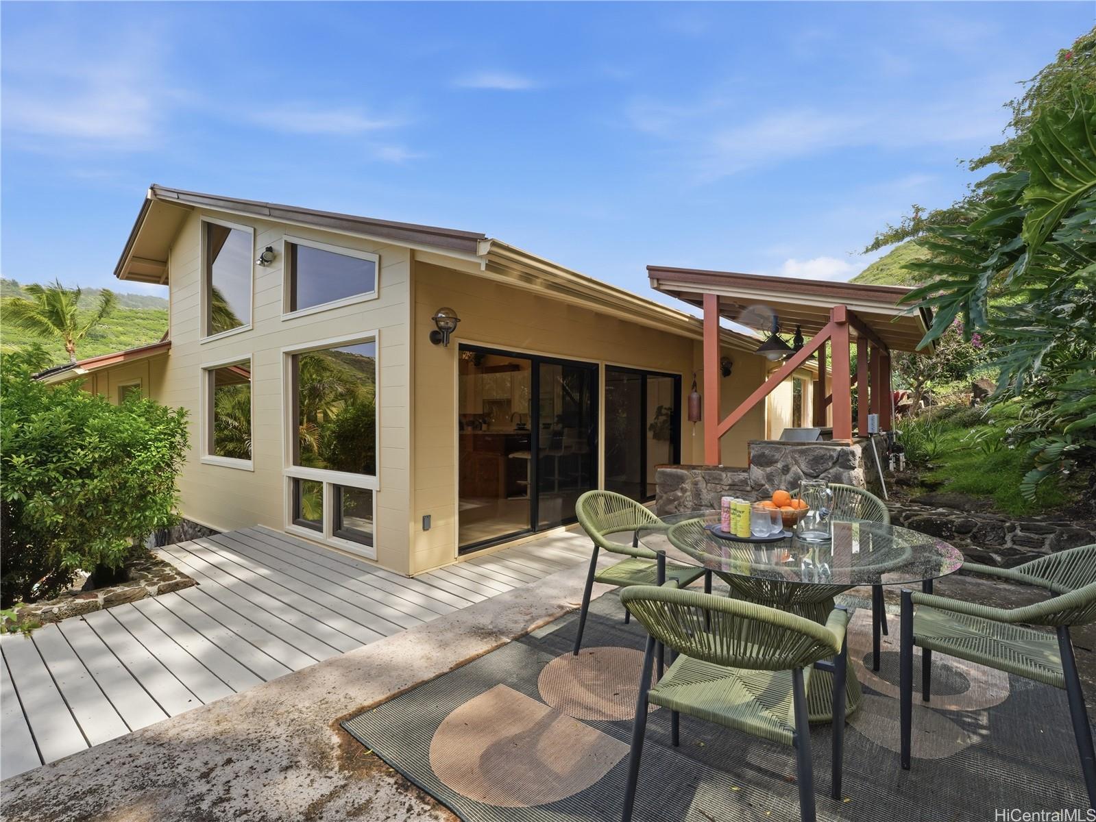 367 Mamaki Street Honolulu, HI 96821 - Photo 21 of 25