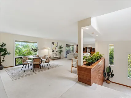 $1,899,000 | 367 Mamaki Street, Honolulu, HI 96821