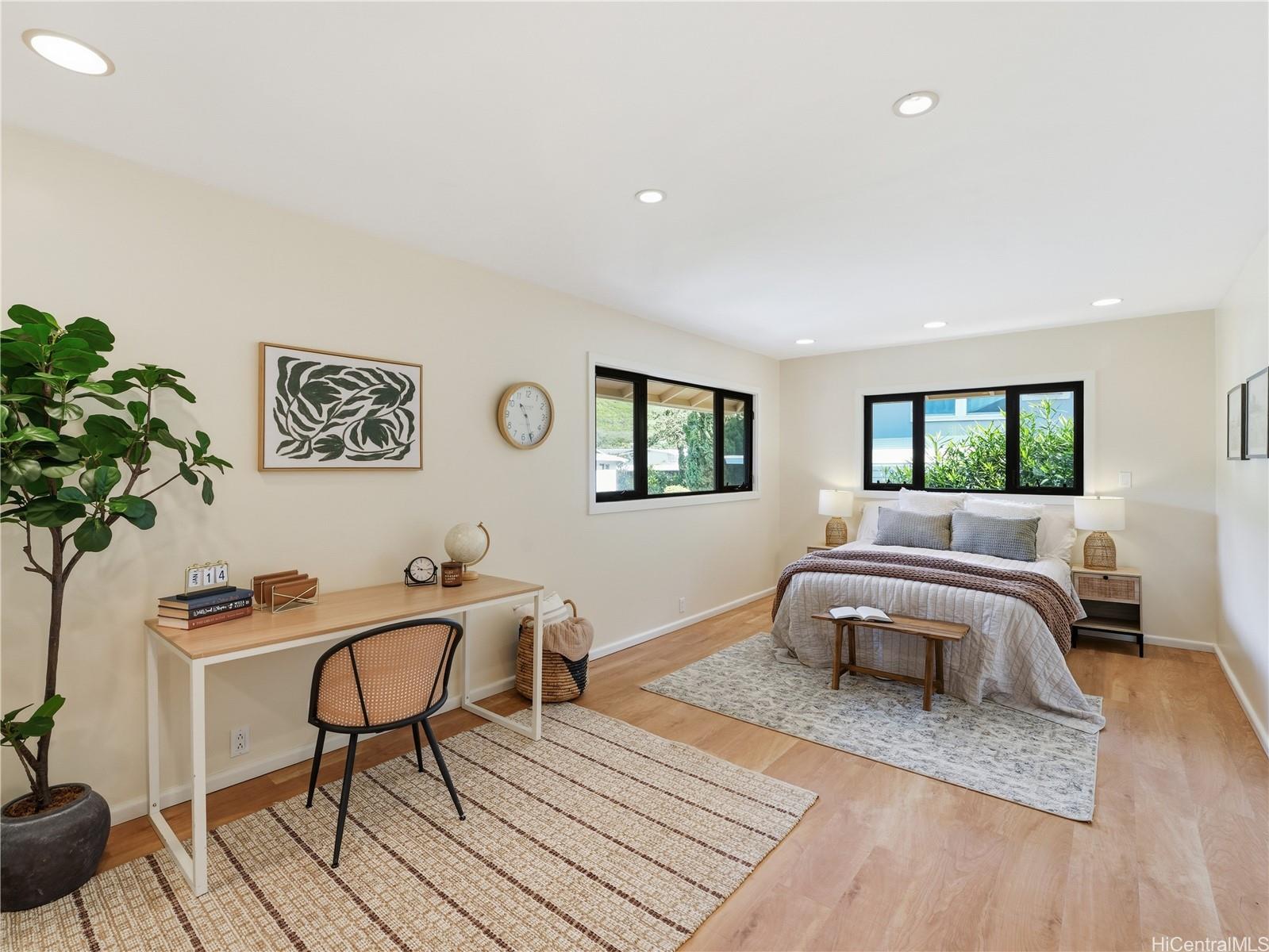 367 Mamaki Street Honolulu, HI 96821 - Photo 9 of 25