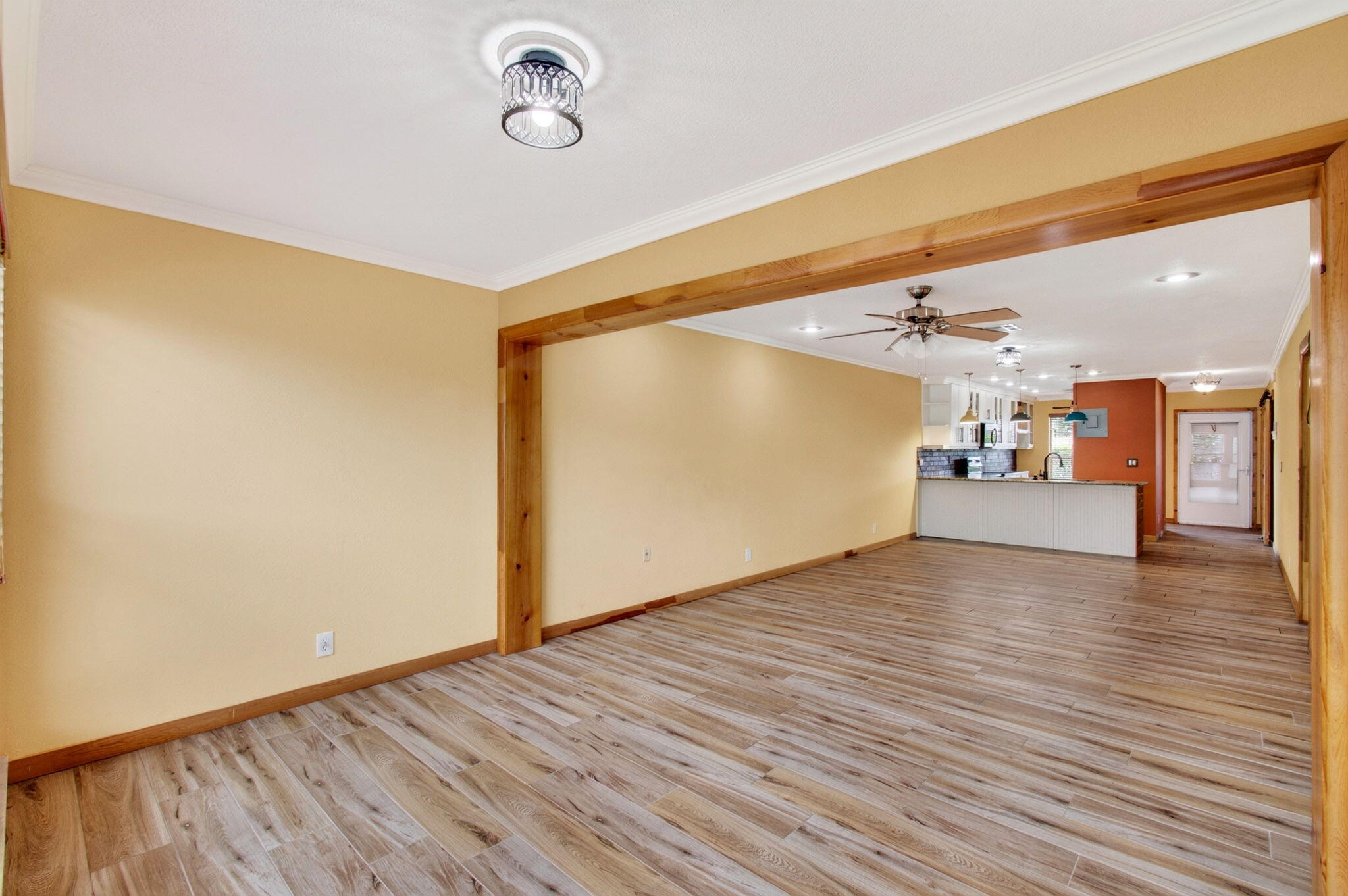 2830 Southwest 15th Street, Unit 6A Delray Beach, FL 33445 - Photo 21 of 51 18-web-or-mls-DSC_9141