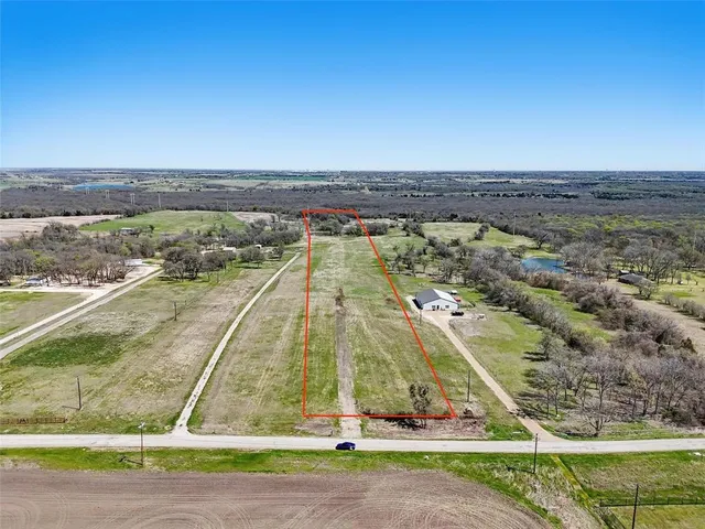 $289,900 | 254 North Cooke Road, Ennis, TX 75119