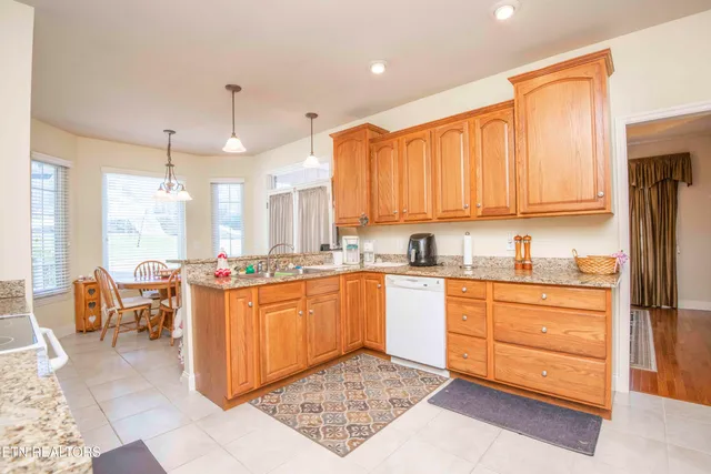 $630,000 | 102 Tanasee Court, Maryville, TN 37801