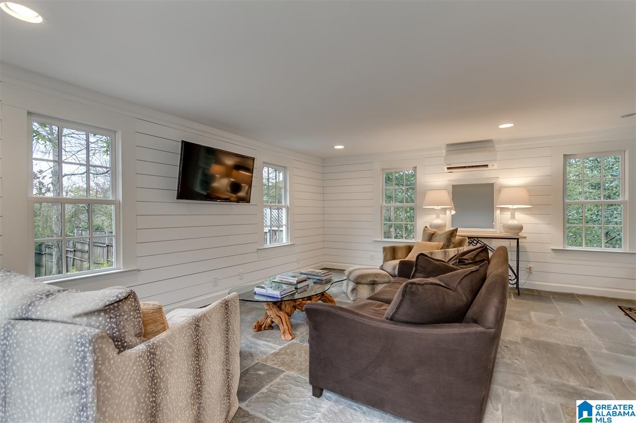 3013 Cambridge Road Birmingham, AL 35223 - Photo 38 of 50