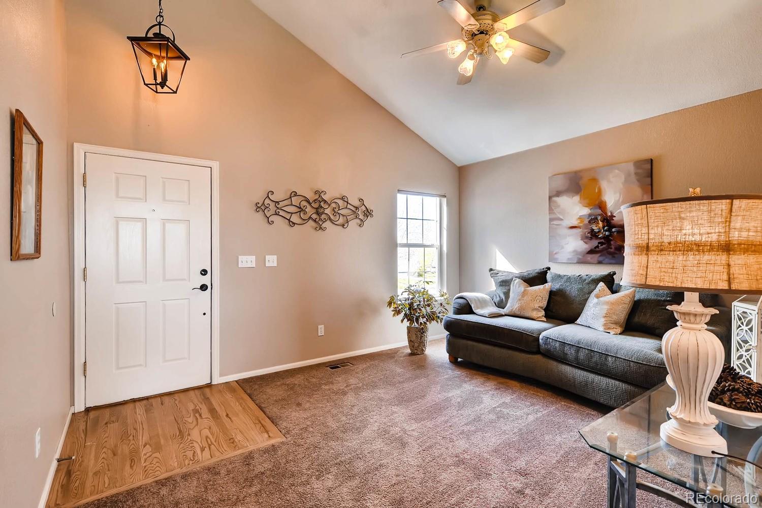 9810 Saybrook Street Highlands Ranch, CO 80126 - Photo 5 of 35 Gallery Image 5