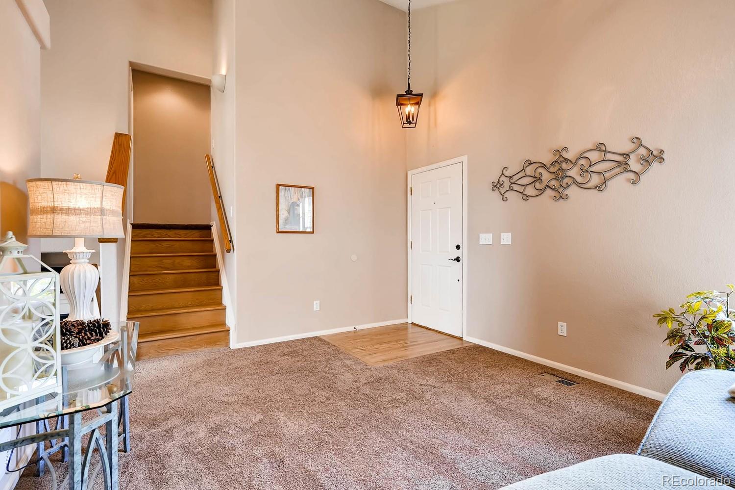 9810 Saybrook Street Highlands Ranch, CO 80126 - Photo 7 of 35 Gallery Image 7