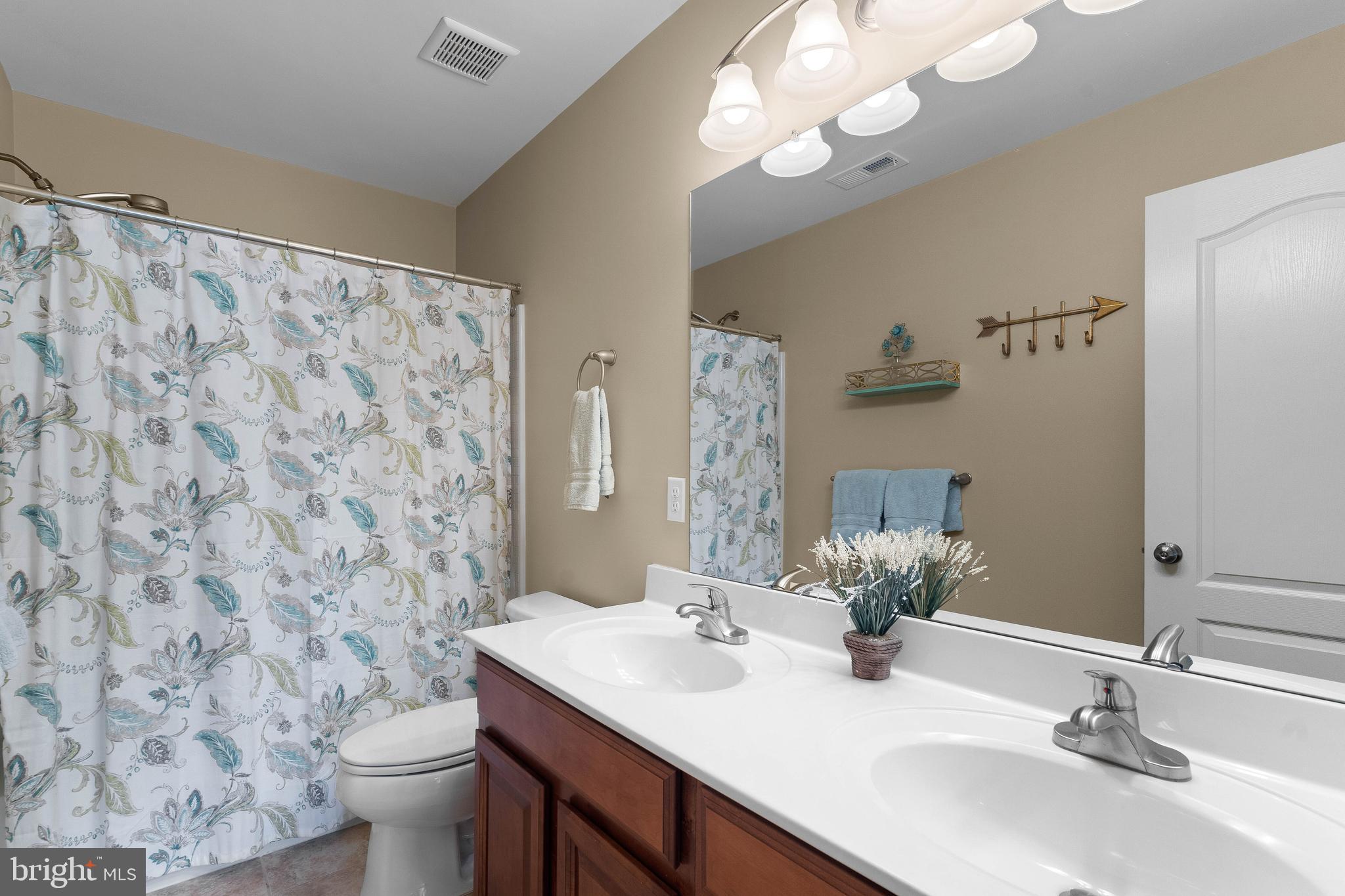 1736 Fletchers Drive Point of Rocks, MD 21777 - Photo 26 of 48 Upper Level Full Bath