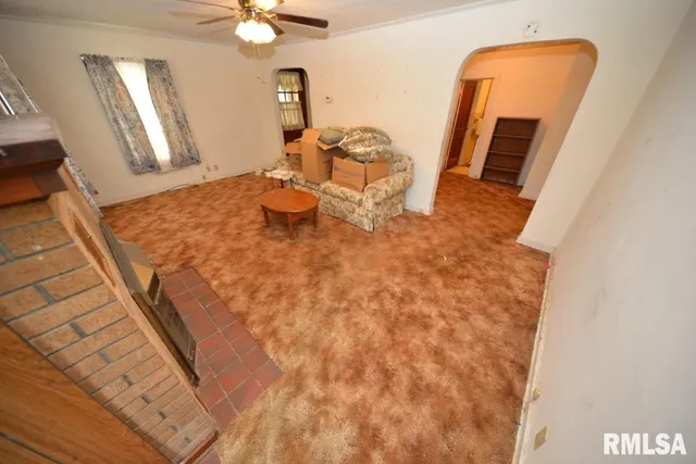 $108,000 | 909 Fairfield Road, Mount Vernon, IL 62864