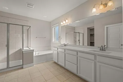 $515,000 | 7508 Pondview Lane, Fort Worth, TX 76123