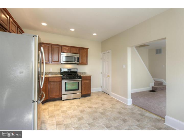 615 Bridgeboro Street Riverside, NJ 08075 - Photo 6 of 24