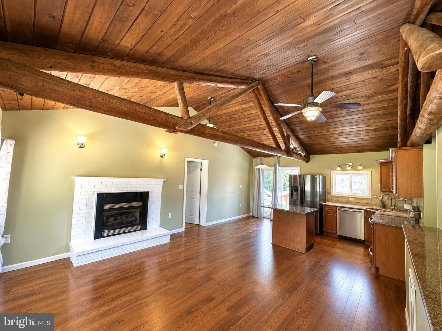 454 Pine Ridge Drive Front Royal, VA 22630 - Photo 5 of 39