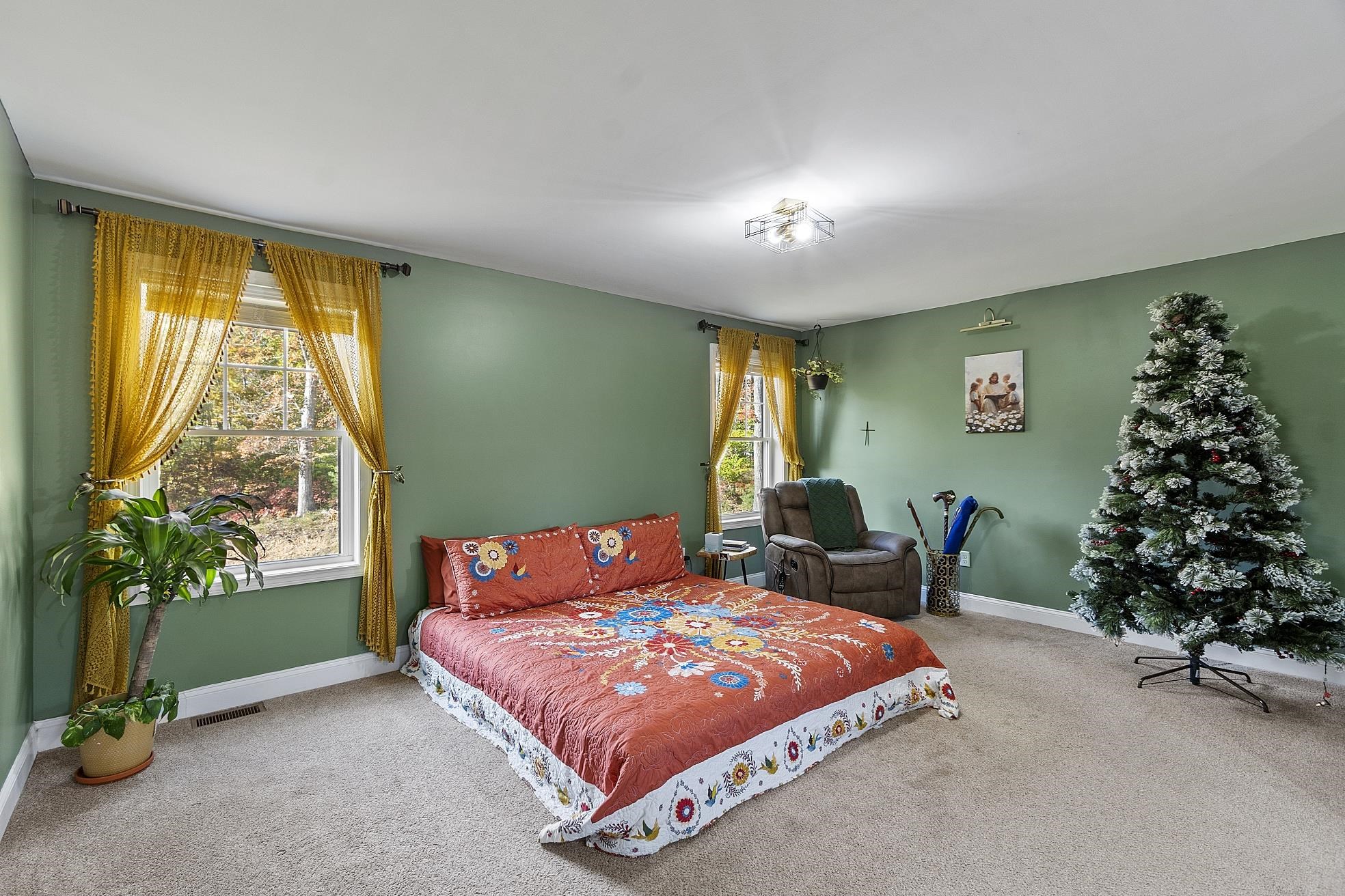 133 Smoke Street Barrington, NH 03825 - Photo 17 of 41