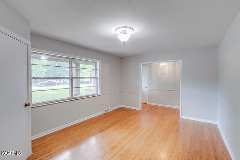 737 Piper Road Knoxville, TN 37919 - Photo 8 of 32 Gallery Image 8