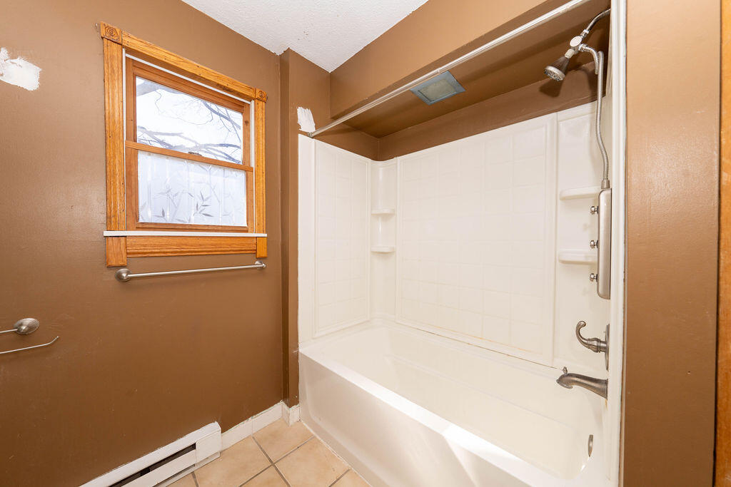 910 Rumely Street La Porte, IN 46350 - Photo 18 of 23 1024x683