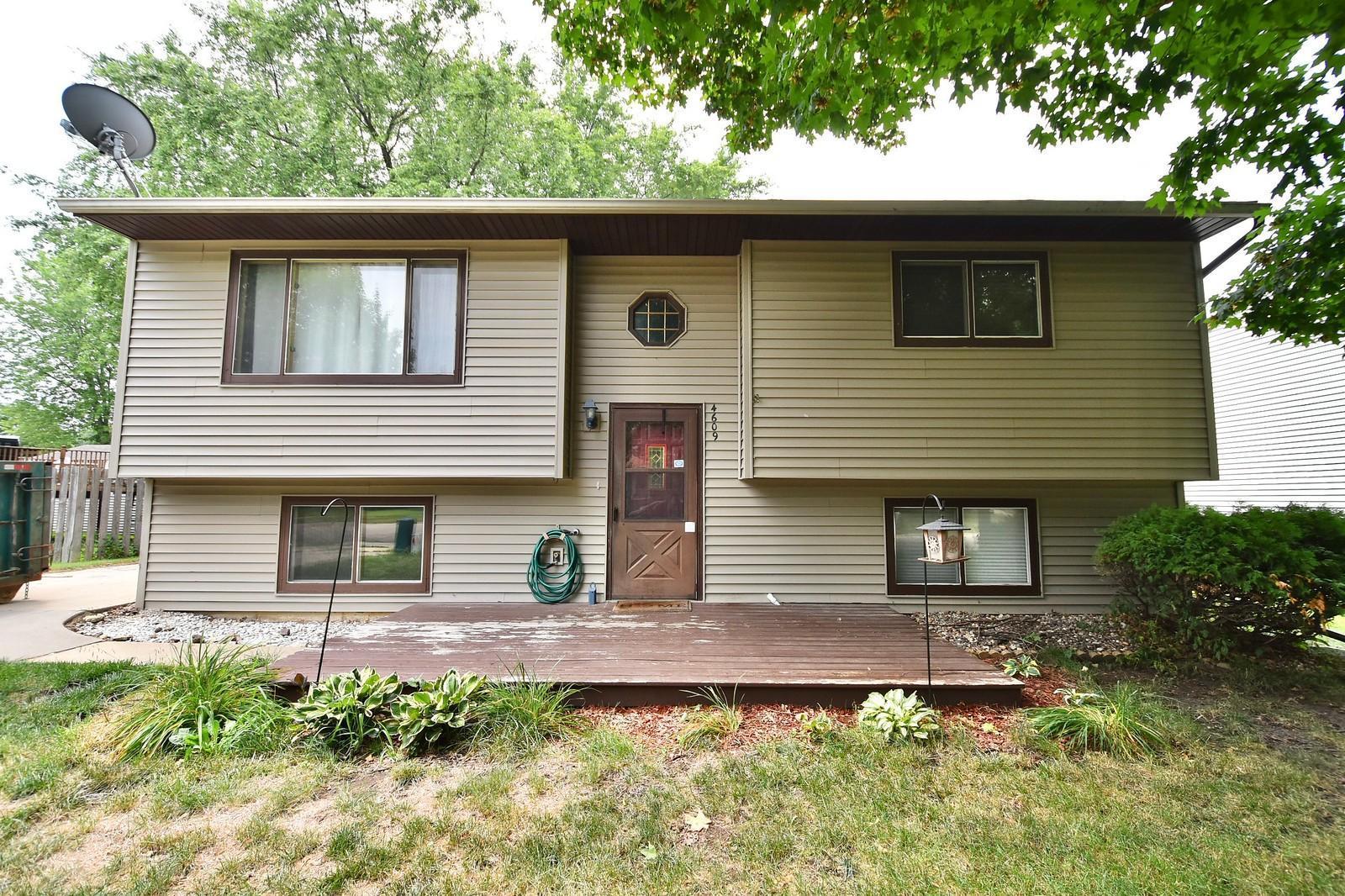 4609 15th Avenue Northwest Rochester, MN 55901 - Photo 1 of 1