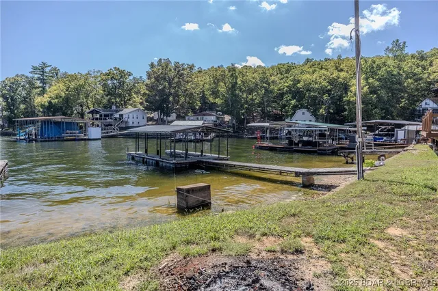 $299,900 | 28046 Washburn Point, Gravois Mills, MO 65037