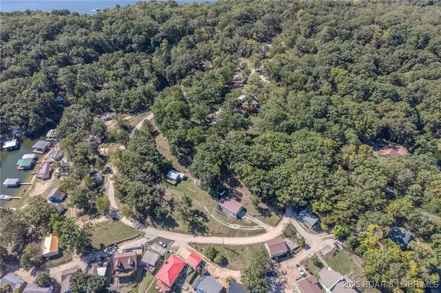 $299,900 | 28046 Washburn Point, Gravois Mills, MO 65037