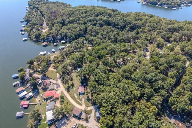 $299,900 | 28046 Washburn Point, Gravois Mills, MO 65037