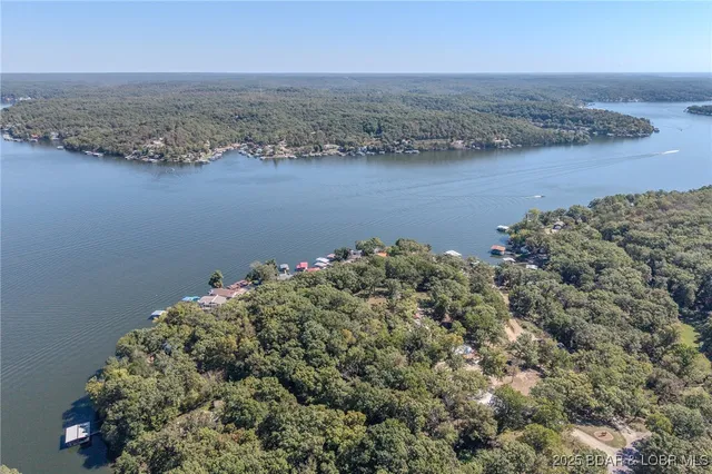 $299,900 | 28046 Washburn Point, Gravois Mills, MO 65037