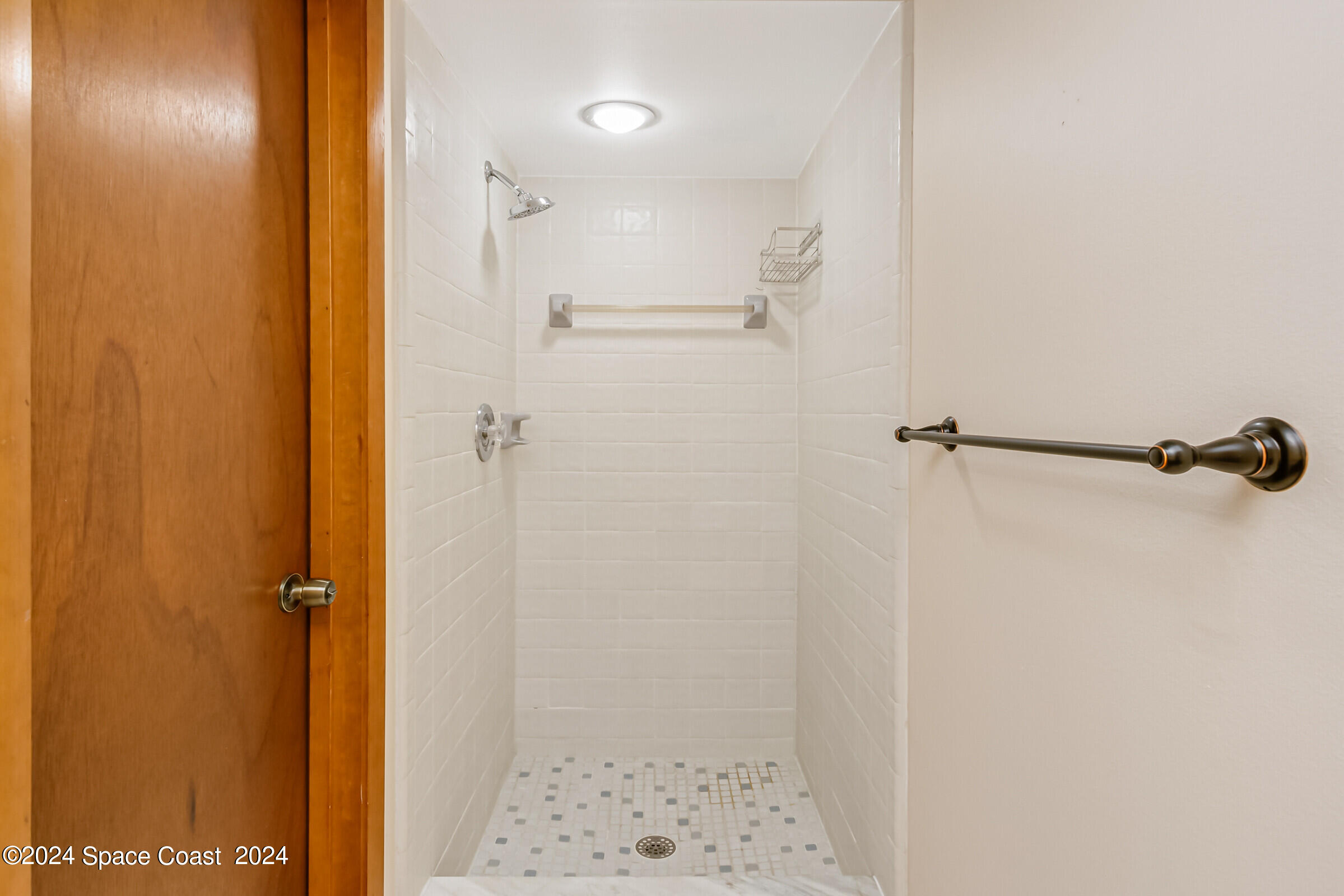 1680 Clover Circle Melbourne, FL 32935 - Photo 33 of 37 shower - downstairs