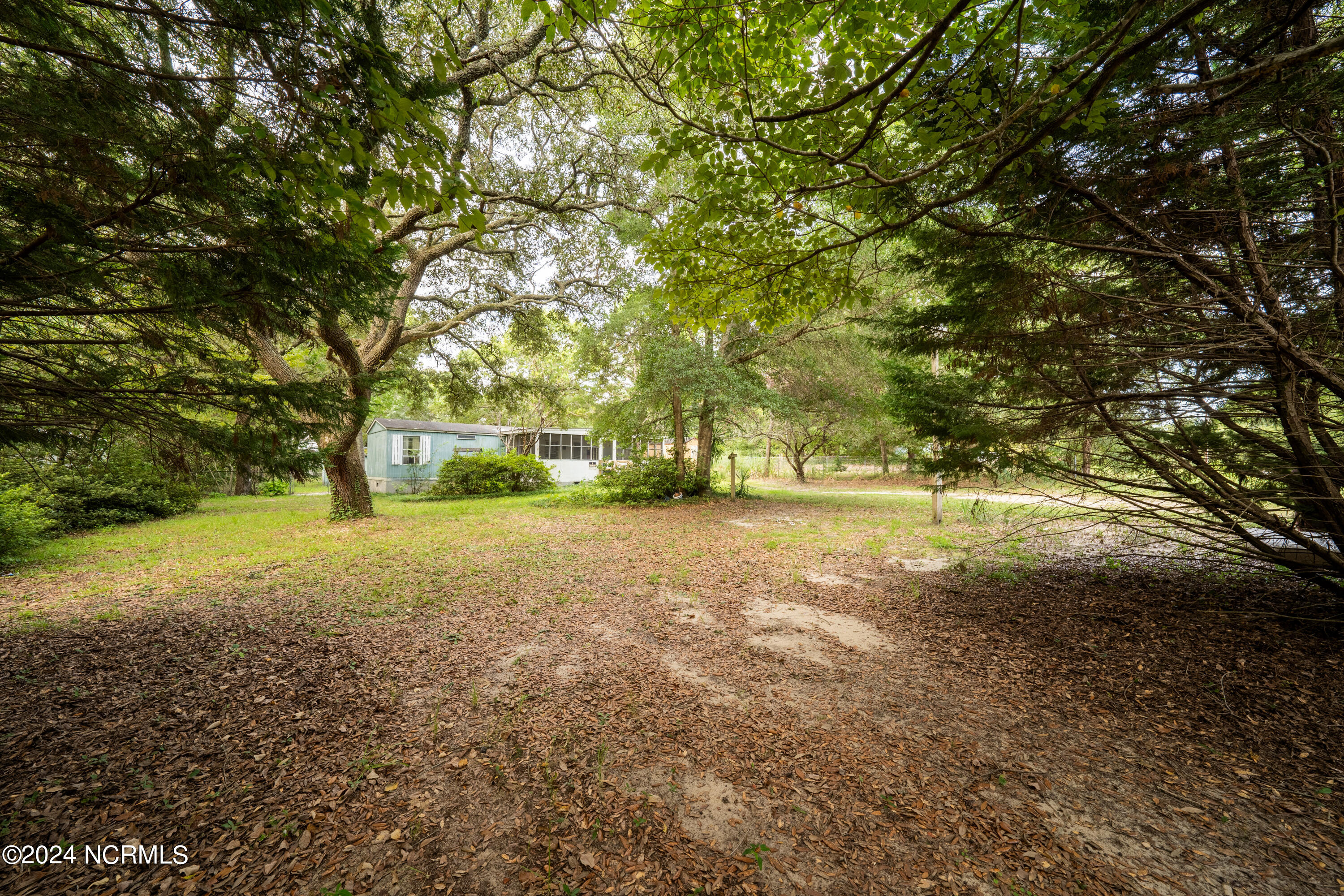 812 Carolina Inlet Acres Road Wilmington, NC 28412 - Photo 5 of 21 812InletAcres-7