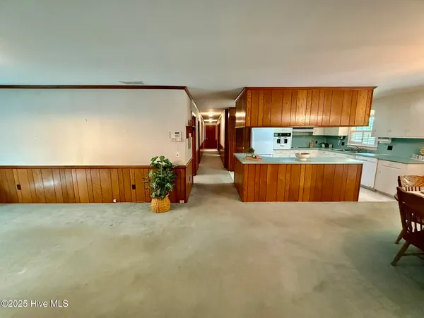 $323,000 | 302 Woodlawn Drive, Williamston, NC 27892