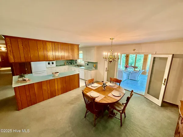 $323,000 | 302 Woodlawn Drive, Williamston, NC 27892