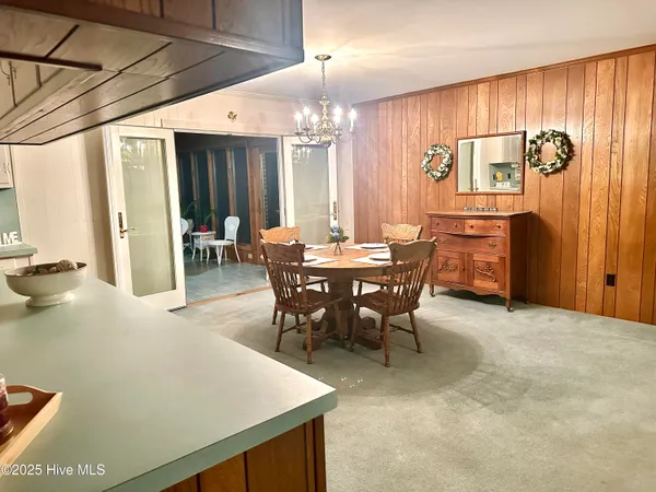 $323,000 | 302 Woodlawn Drive, Williamston, NC 27892