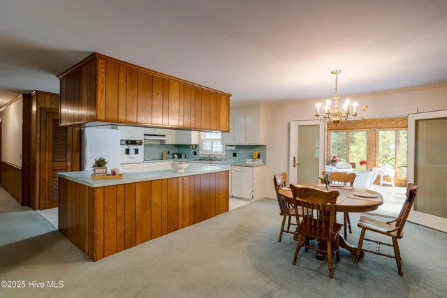 $347,450 | 302 Woodlawn Drive, Williamston, NC 27892