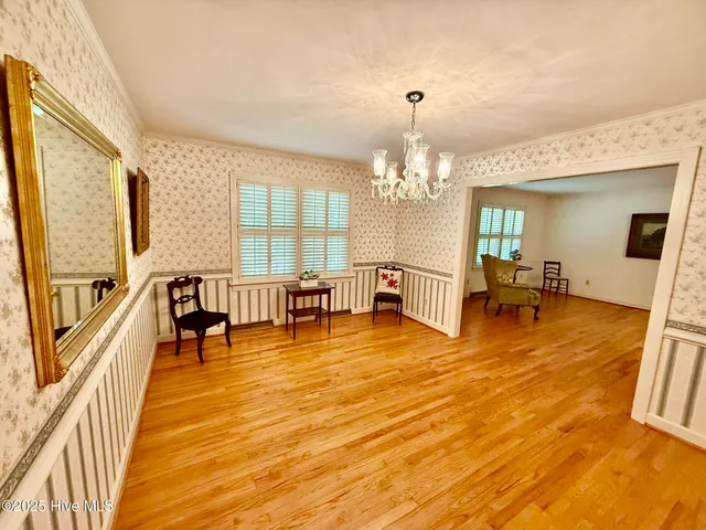 $347,450 | 302 Woodlawn Drive, Williamston, NC 27892