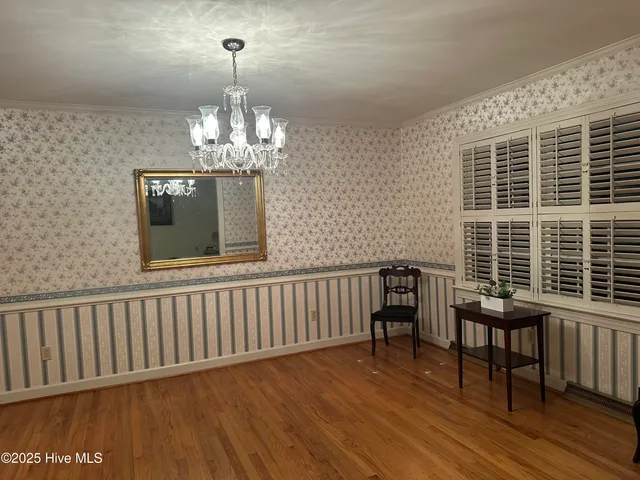 $347,450 | 302 Woodlawn Drive, Williamston, NC 27892