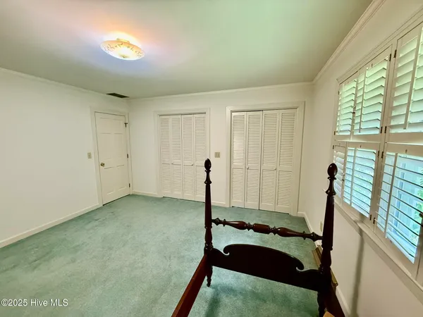 $323,000 | 302 Woodlawn Drive, Williamston, NC 27892