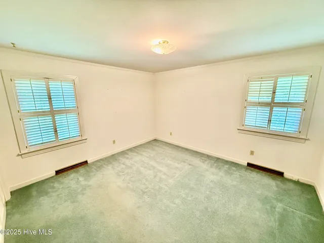 $347,450 | 302 Woodlawn Drive, Williamston, NC 27892