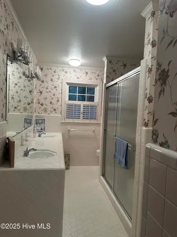 $347,450 | 302 Woodlawn Drive, Williamston, NC 27892