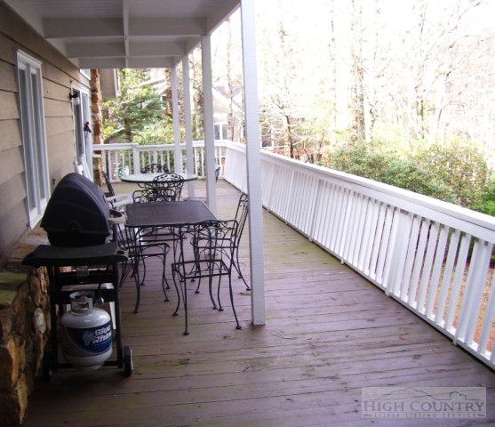 70 Ridge Road Glade Valley, NC 28627 - Photo 4 of 34 Gallery Image 4