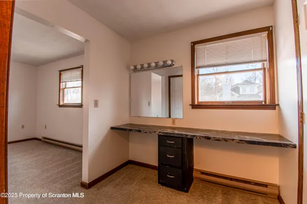 $1,850 | 414-416 Melrose Avenue, Clarks Summit, PA 18411