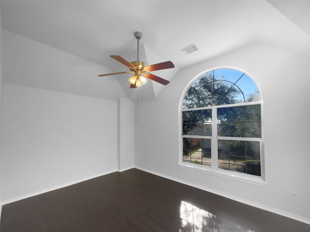 1718 Rosenborough Lane South Round Rock, TX 78665 - Photo 18 of 23