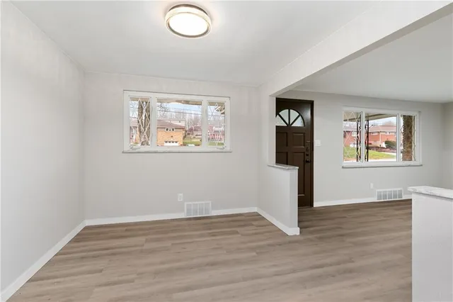 $265,000 | 313 Benchoff Street, Elizabeth, PA 15037