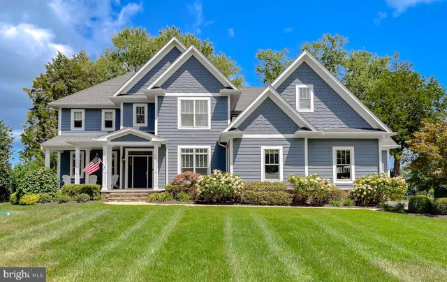 a view of a lake with outdoor space