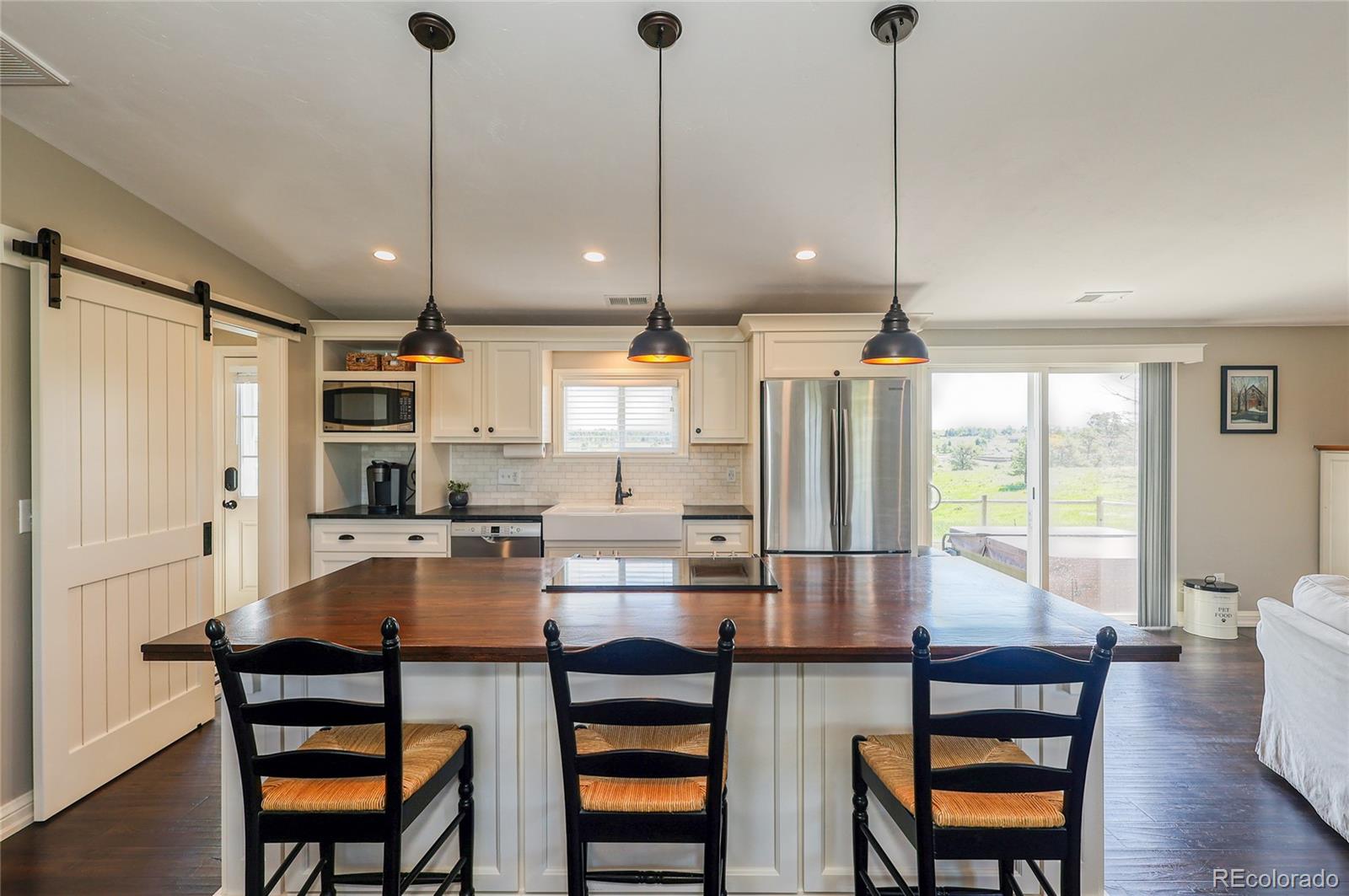 9506 Tomahawk Road Parker, CO 80138 - Photo 8 of 40 Gallery Image 8