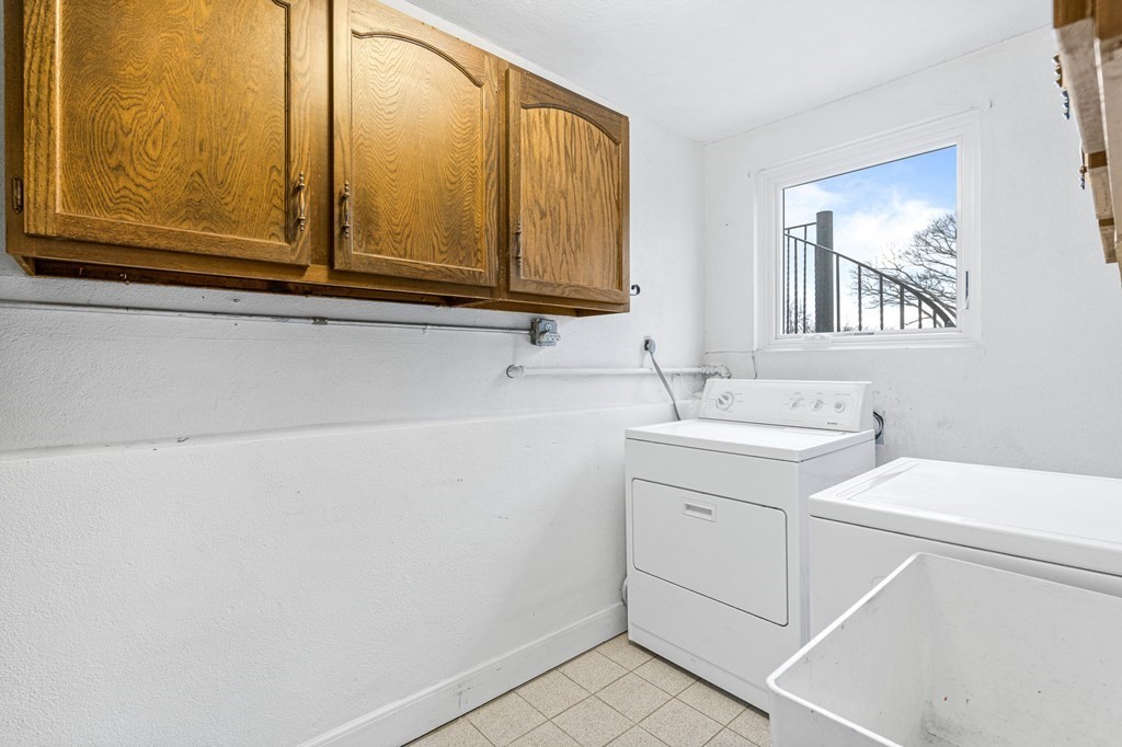 34 North Border Road Winchester, MA 01890 - Photo 15 of 40 Gallery Image 15
