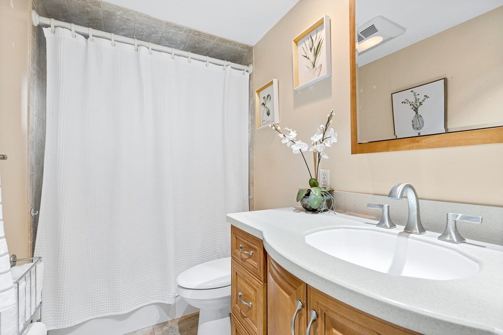 34 North Border Road Winchester, MA 01890 - Photo 21 of 40 Gallery Image 21