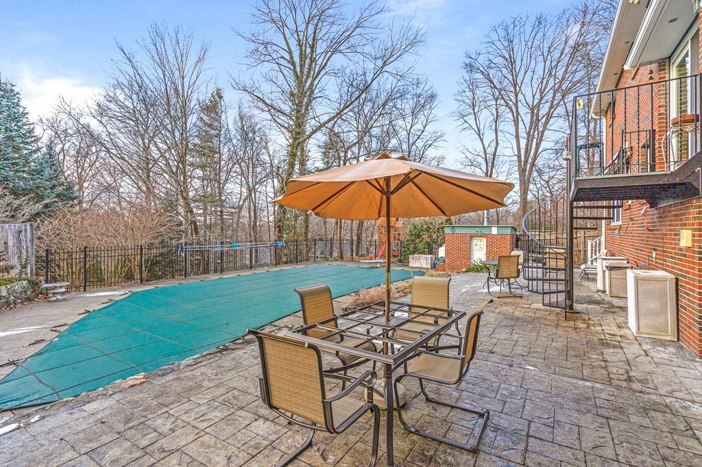 34 North Border Road Winchester, MA 01890 - Photo 34 of 40 Gallery Image 34