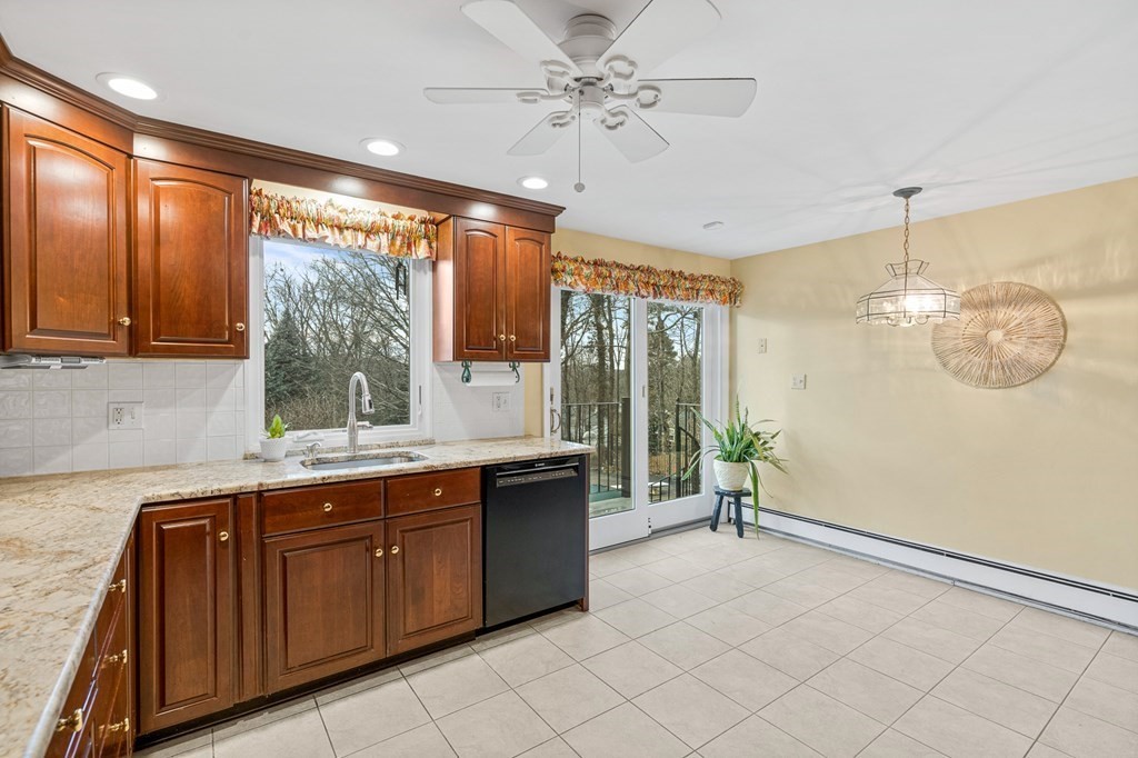 34 North Border Road Winchester, MA 01890 - Photo 5 of 40 Gallery Image 5