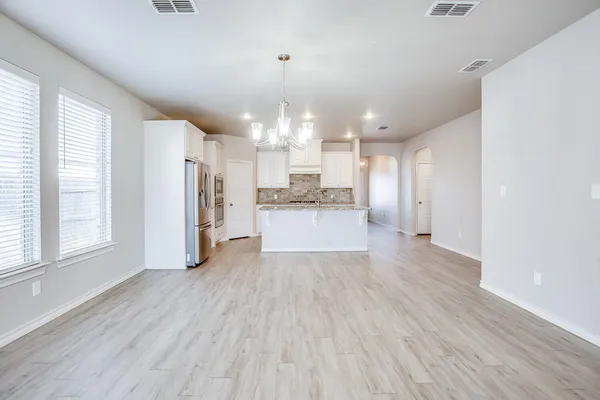 $2,295 | 2328 104th Street, Lubbock, TX 79423