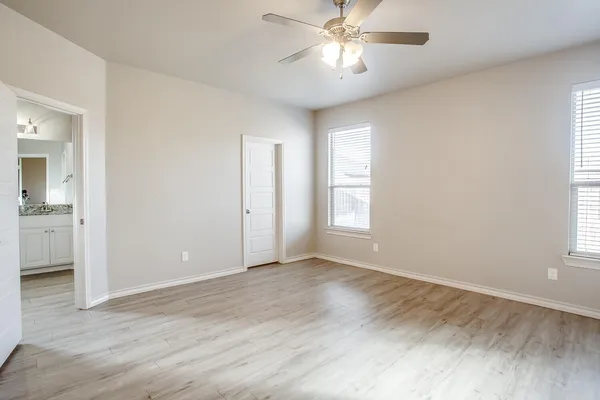 $2,295 | 2328 104th Street, Lubbock, TX 79423