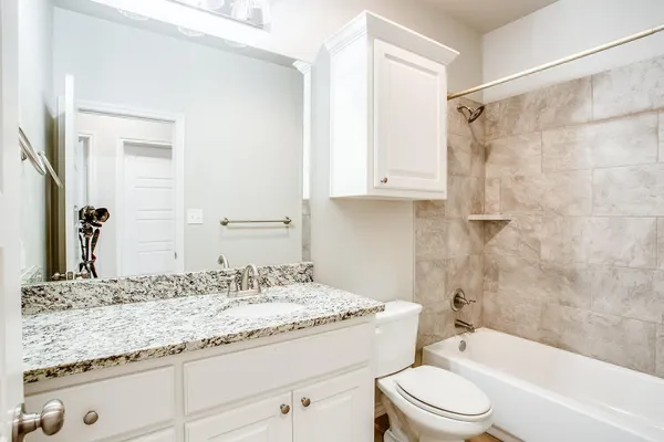 $2,295 | 2328 104th Street, Lubbock, TX 79423